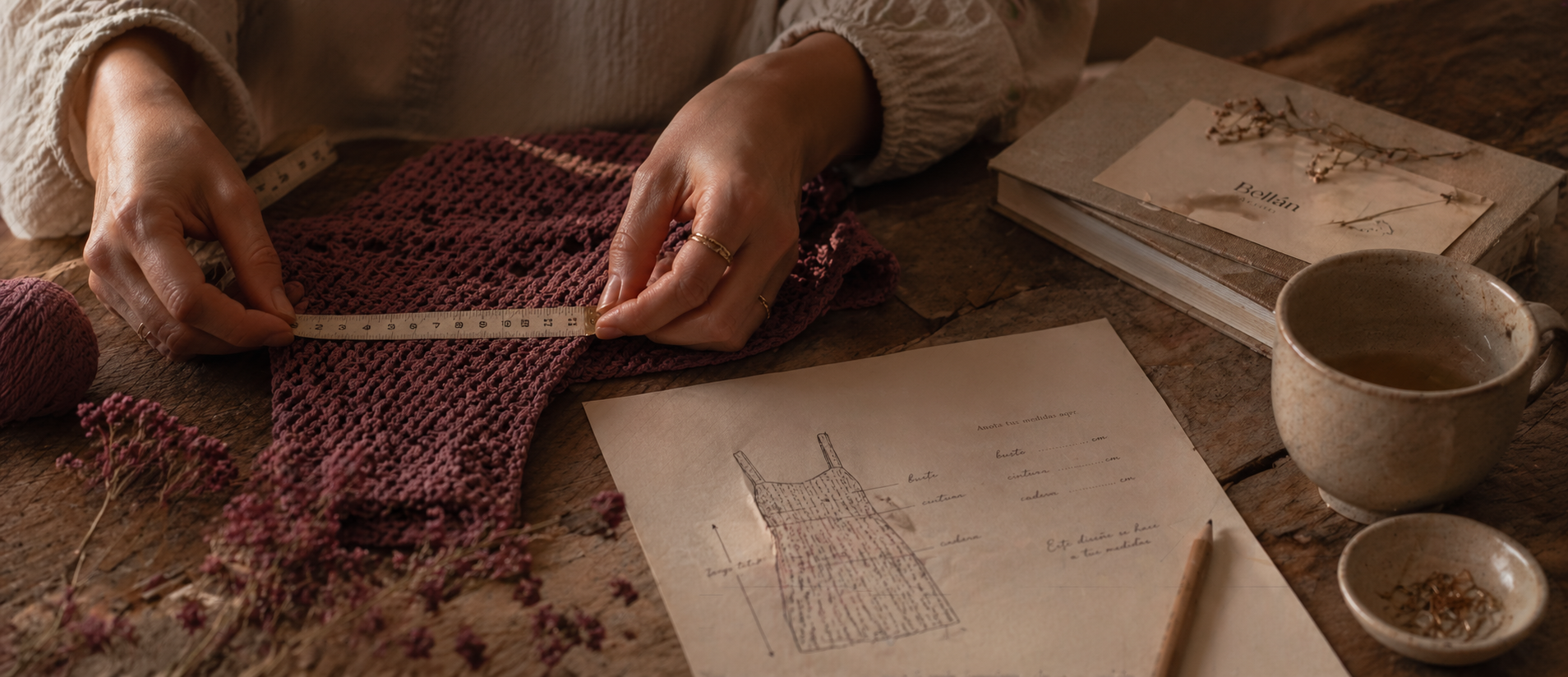 Manos al telar · escena del estudio